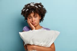 درمان و علائم سندرم پیش از قاعدگی (pms و pmdd)